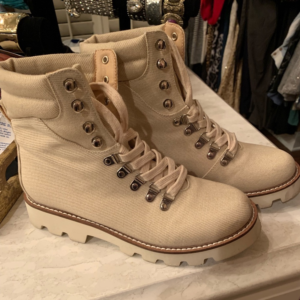 Ivory Canvas tie up combat boots. Great condition only worn twice. Super comfy